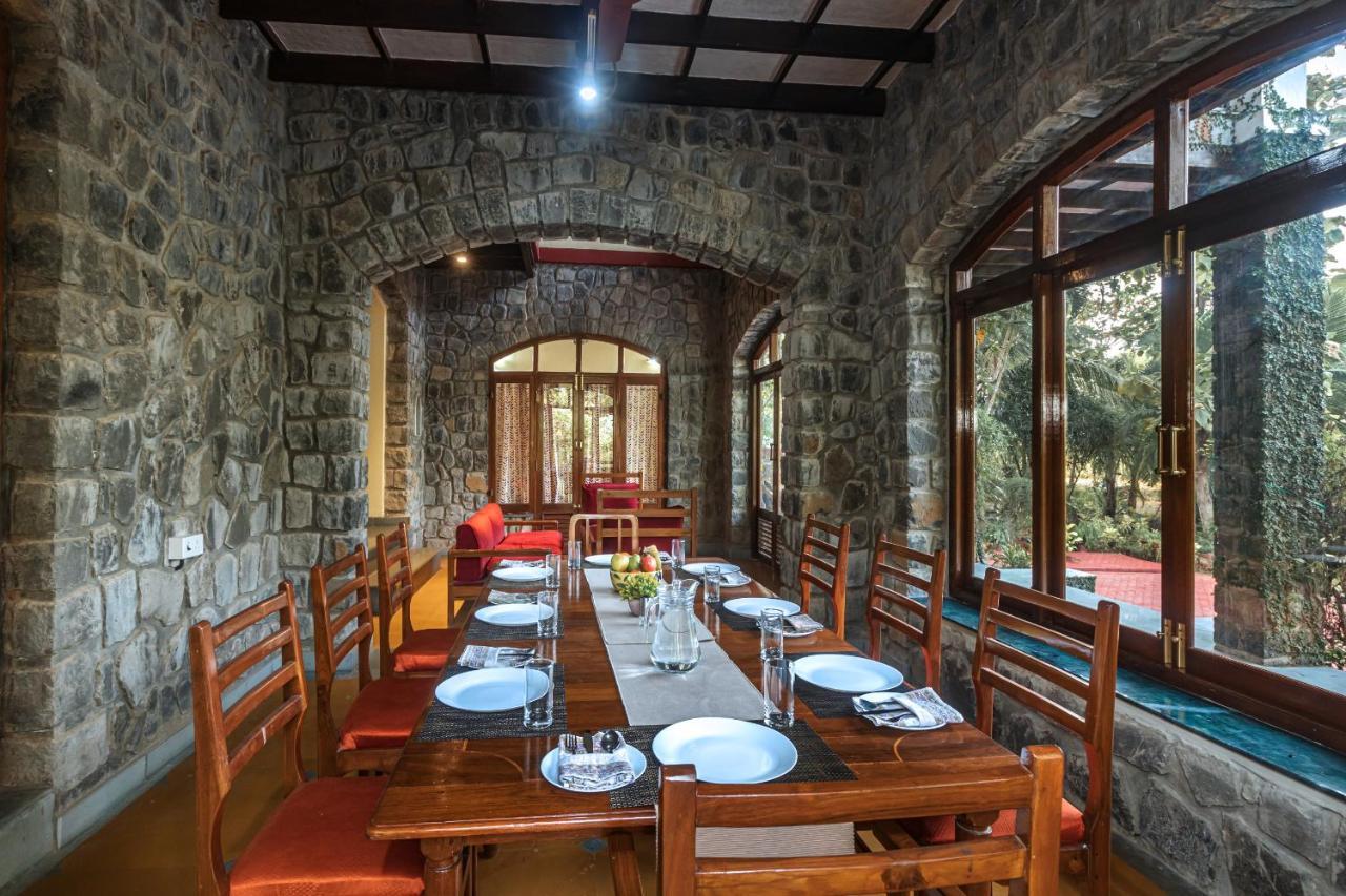 Saffronstays Alma Grove, Kashid Kültér fotó