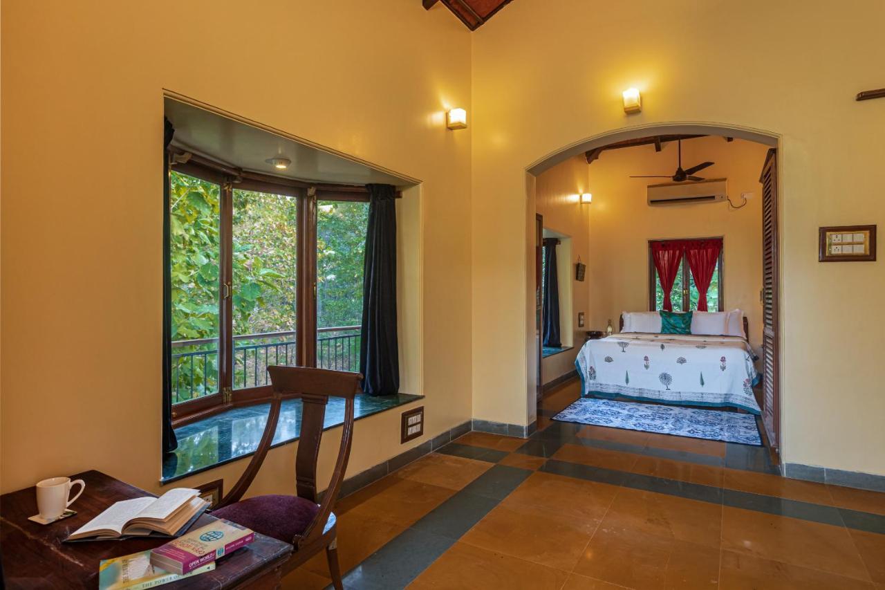 Saffronstays Alma Grove, Kashid Kültér fotó